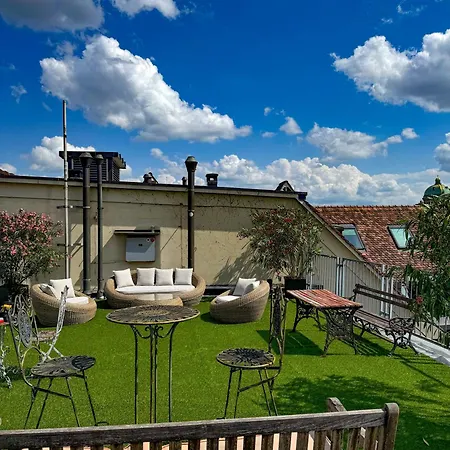 Familienwohnung Im Herzen Von Mit Pool Und Sauna 公寓